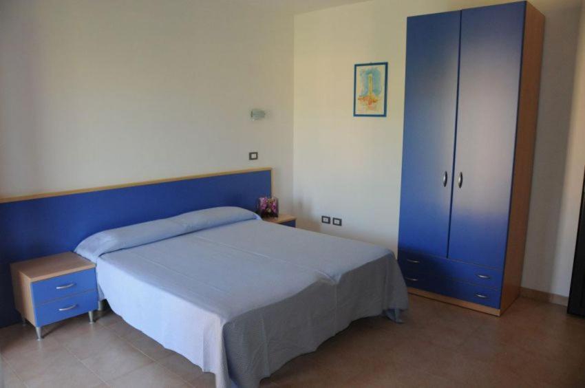Badolato Marina Club Esse Aquilia Beach Village מראה חיצוני תמונה
